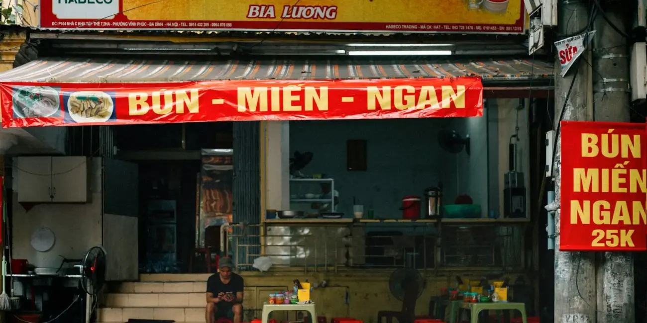 Ako vyberať peniaze vo Vietname