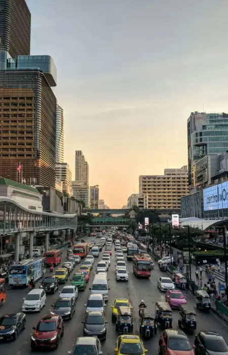 Ako vyberať peniaze v Thajsku