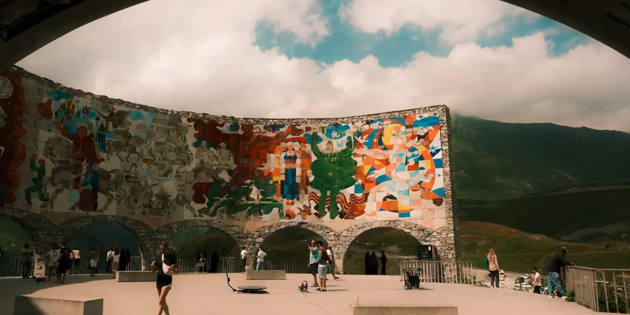 Ako vyberať peniaze v Gruzínsku